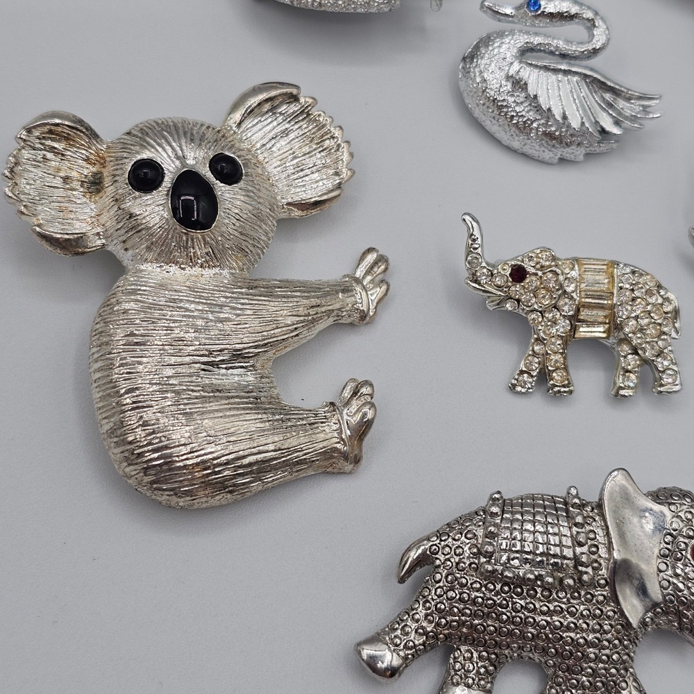 Vtg Lot Silver Tone Black Rhinestone Animal Brooch Figural Elephants Birds Koala - Picture 10 of 16
